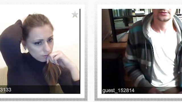 Grijao je svoju djevojku s članicom kroz stražnju rupu sek babi i spermu na trbuhu