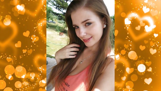 Seksiramo se u kuhinji i odmah seks sxxx se skidamo