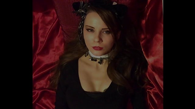U pornografiji je glumila zrelog muškarca xxx seks seks